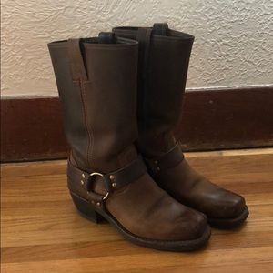 Frye Harness 12R